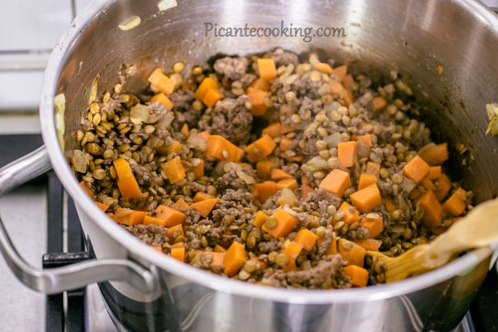 Фарш із сочевицею