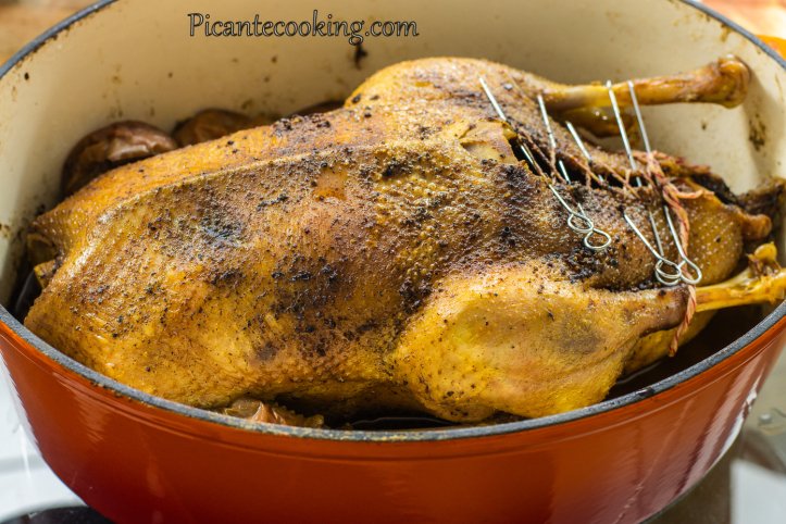 Запечена гуска