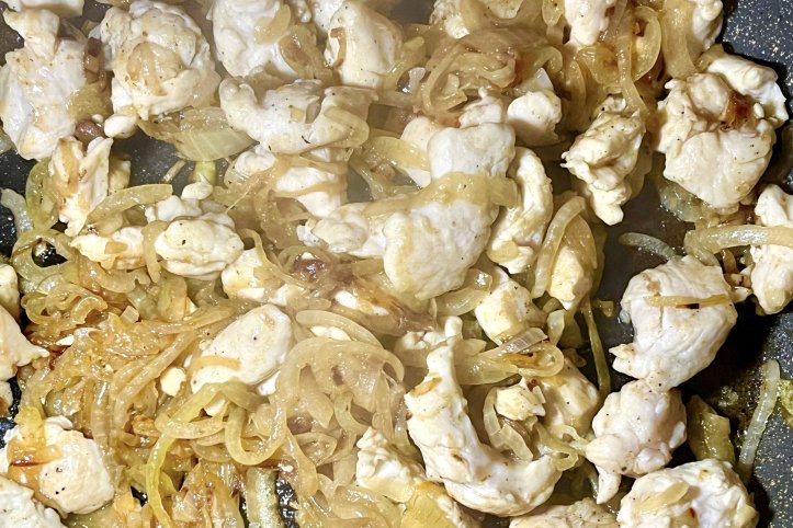 Курка, цибуля