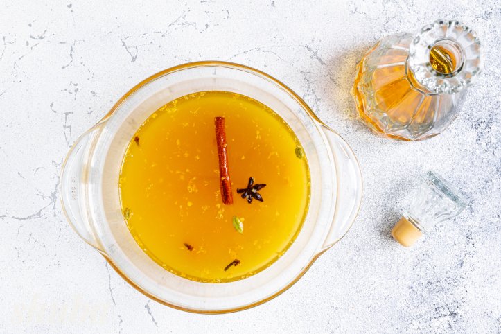 сік з ромом та спеціями