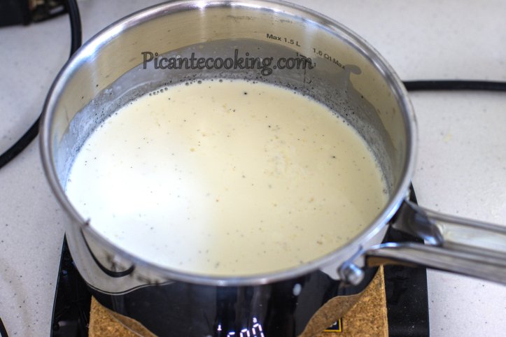 Молоко з вершками