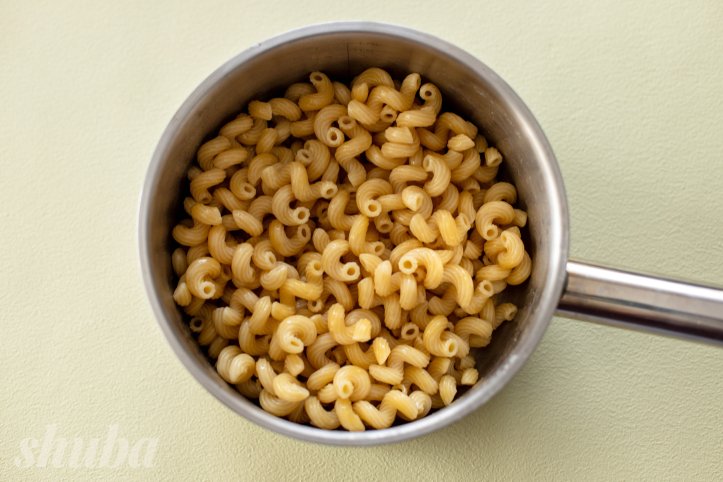макарони з олією