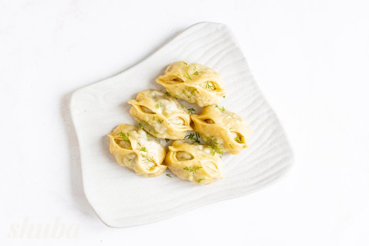 манти з яловичиною