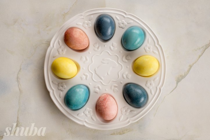 крашанки різнобарвні