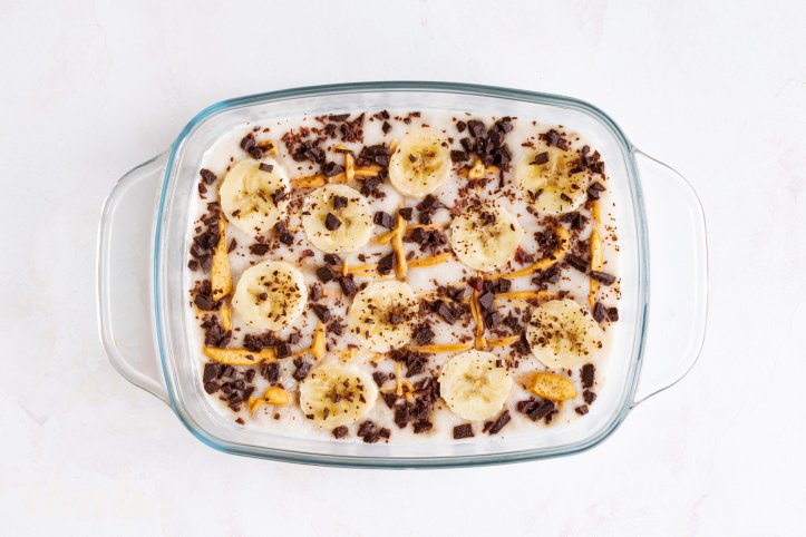 застиглий йогурт з бананами