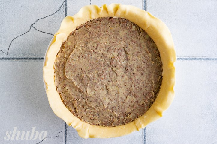 тісто з начинкою у формі