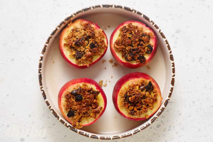 запечені яблука