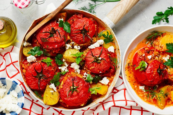 Фаршировані томати по-грецьки