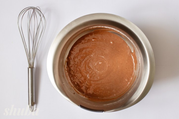 шоколадний корж