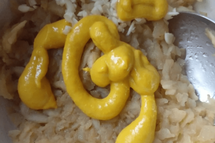 Натерті яблука