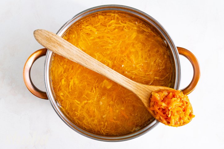 бульйон із засмажкою