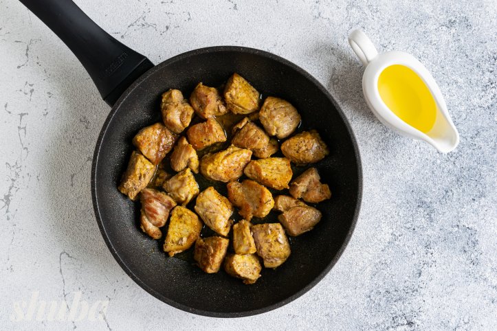 свинина зі спеціями