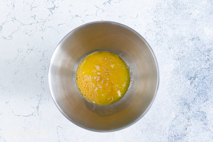 молоко та дріжджі