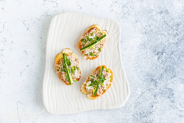 кростіні з печінкою тріски