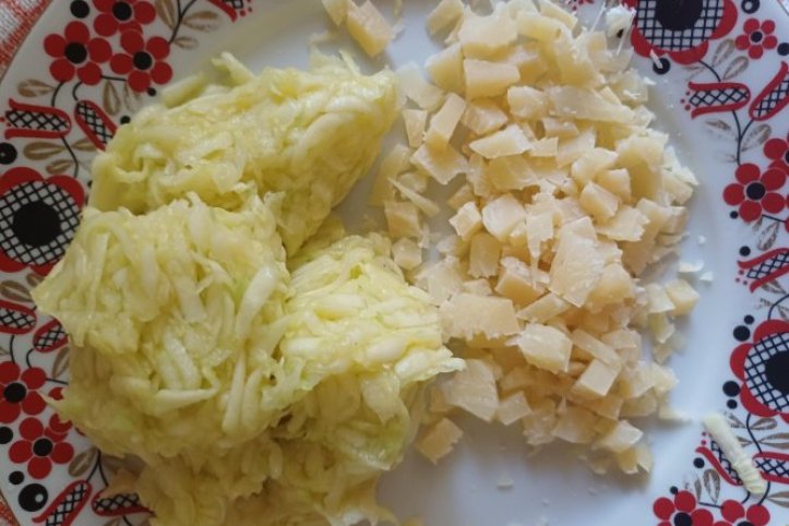 Кабачки із сиром