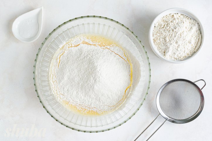 борошно та сода