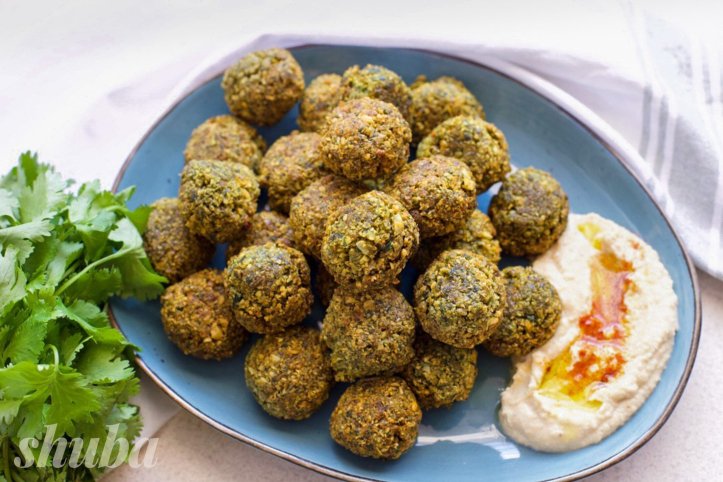 фалафель з кінзою