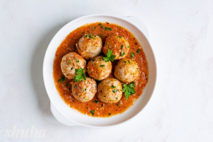 рибні фрикадельки томатному соусі