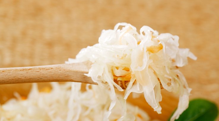 Квашена капуста у відрі