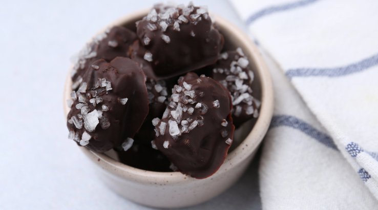 Кульки з арахісової пасти та шоколаду