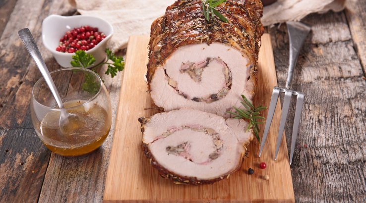 Рулет-завиванець з телятини з печінкою