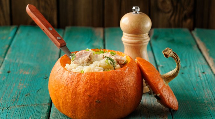 рагу з овочами та м'ясом в гарбузі