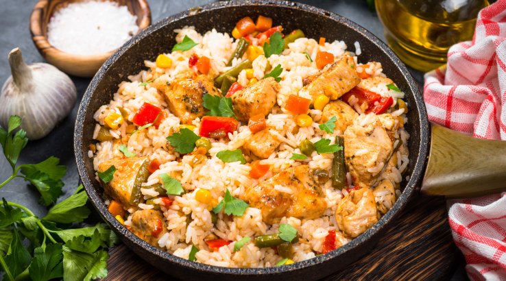 Рис з куркою та овочами