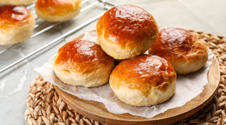 Пиріжки з грибами та шинкою