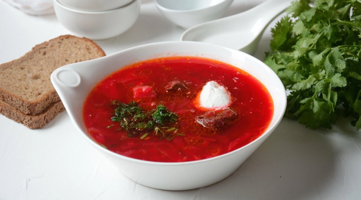 Борщ зі смородиною