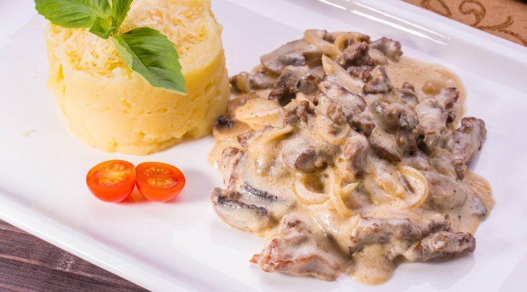 Гриби у сметані