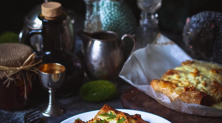 Запечені млинці з блакитним сиром