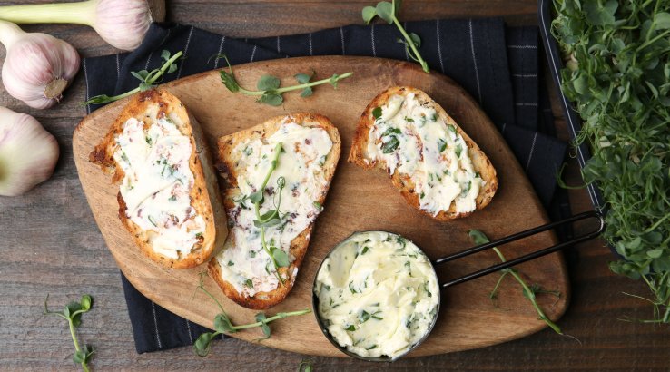 Масло з зеленою цибулею