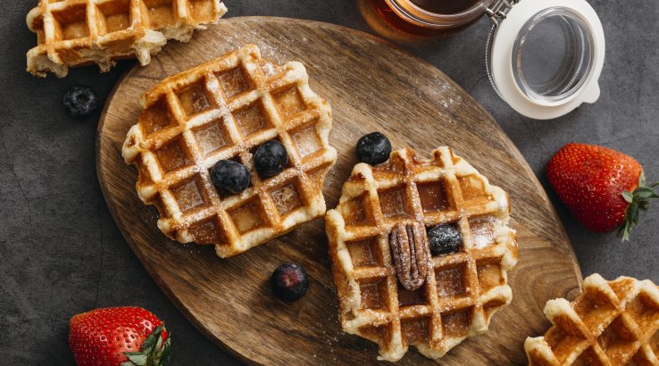 вафлі з ягодами