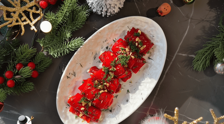 Закуска із запечених перців та горіхів