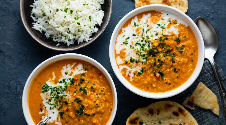 Карі з сочевицею і кокосовим молоком