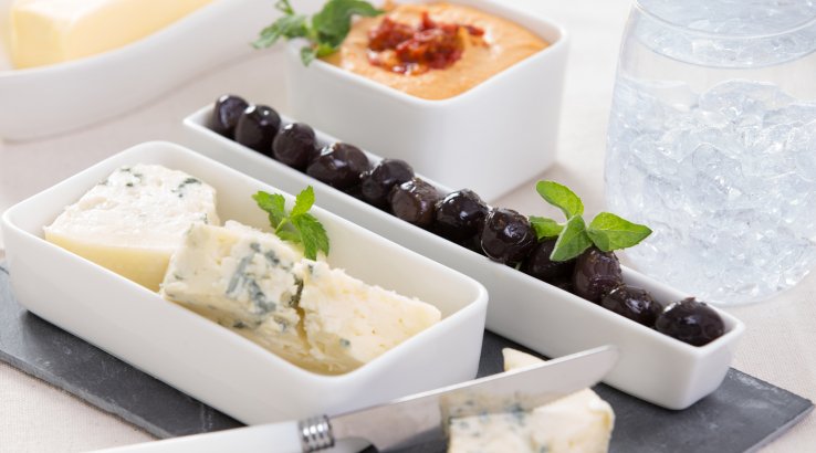 Вершкове масло з блакитним сиром