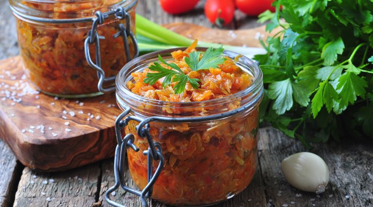 Кабачкова ікра кубиками