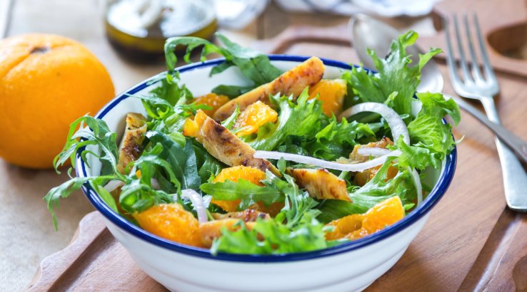 Салат з куркою і мандаринами