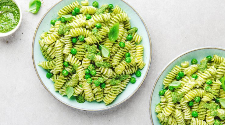 Паста з песто та авокадо