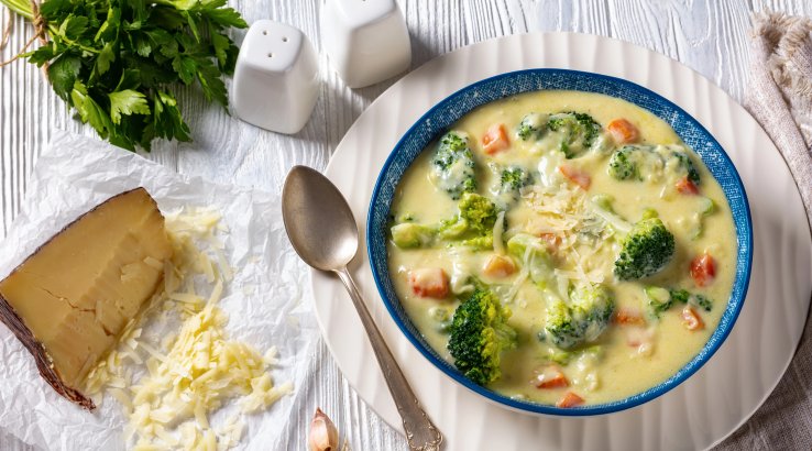 Сирно-овочевий суп