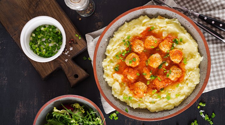 Фішболи в томатно-вершковому соусі