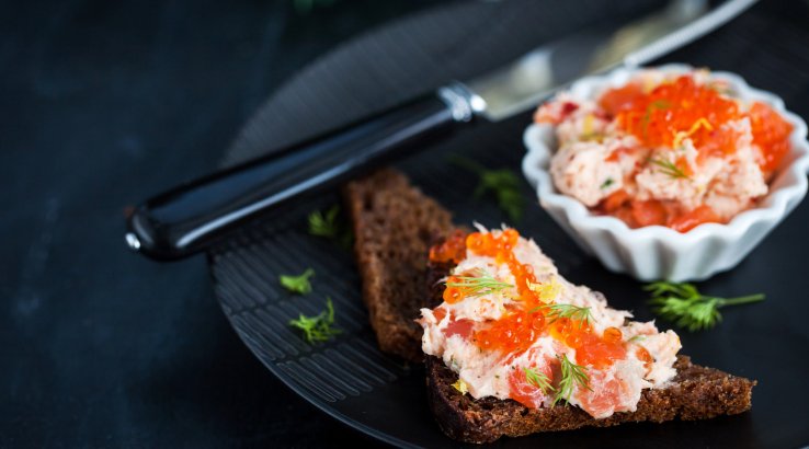 Паштет із копченої риби з ікрою