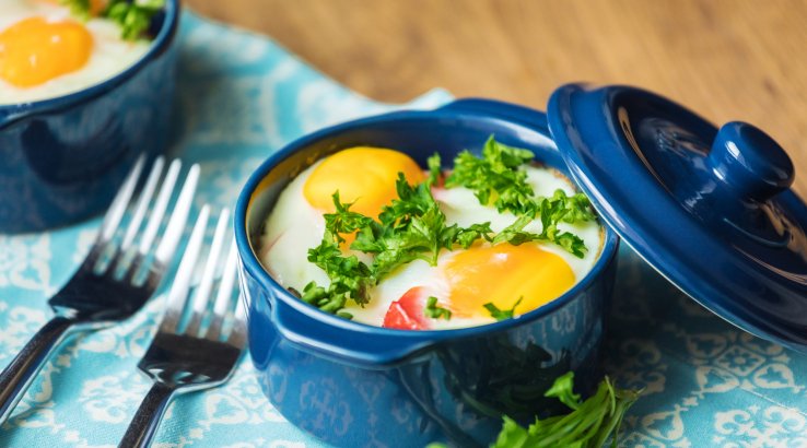 Яйця з грибами і болгарським перцем