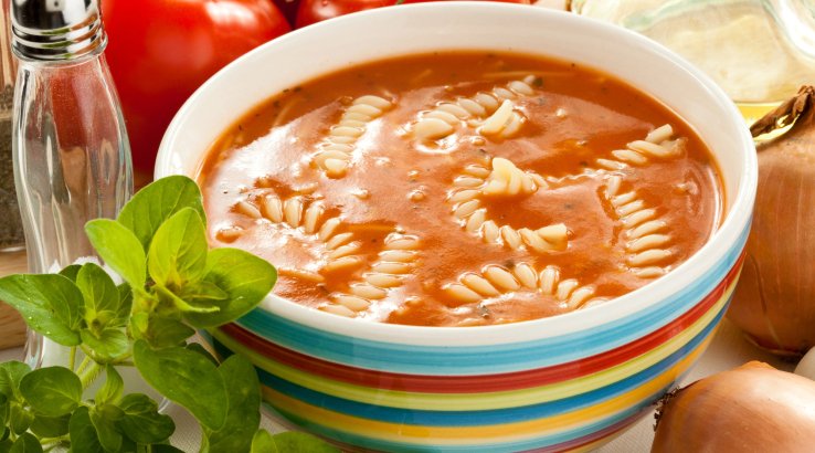 Овочевий крем-суп з макаронами