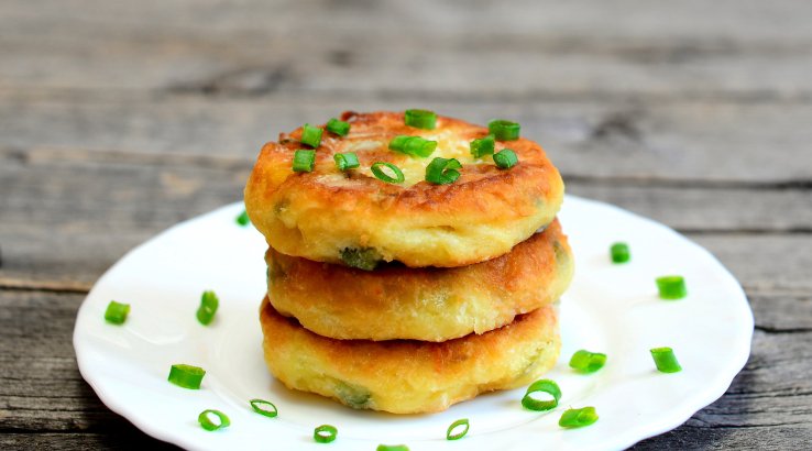 Коржики з кукурудзяного борошна