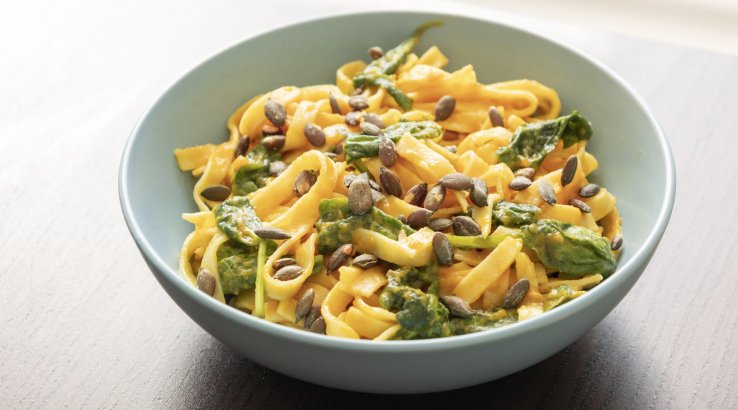 Паста з гарбузом, шпинатом та 3 видами сиру