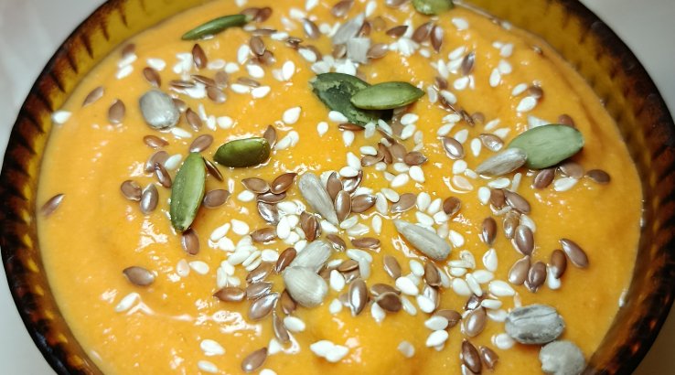 Суп з гарбуза та овочів