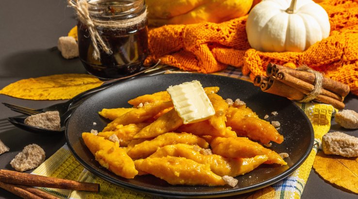 Гарбузові вареники з картоплею