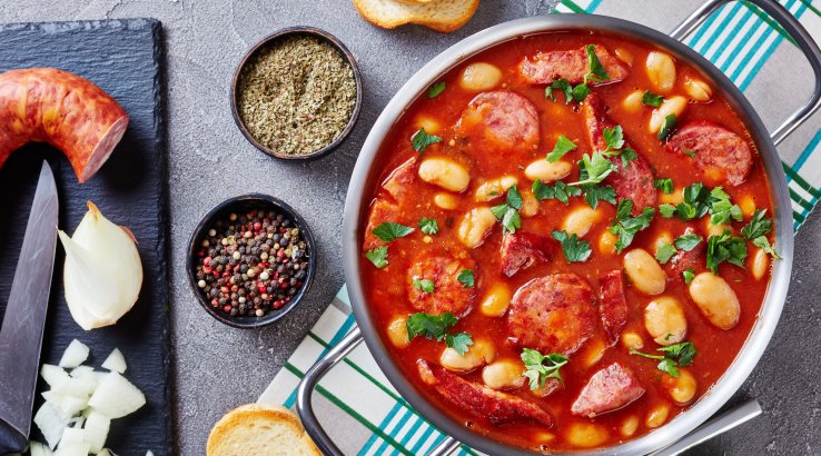Іспанський суп з ковбасками