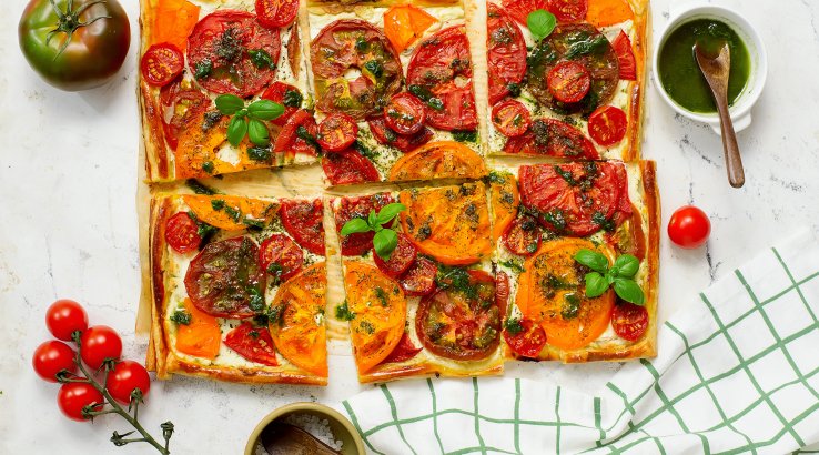 Тарт з томатами і крем-сиром